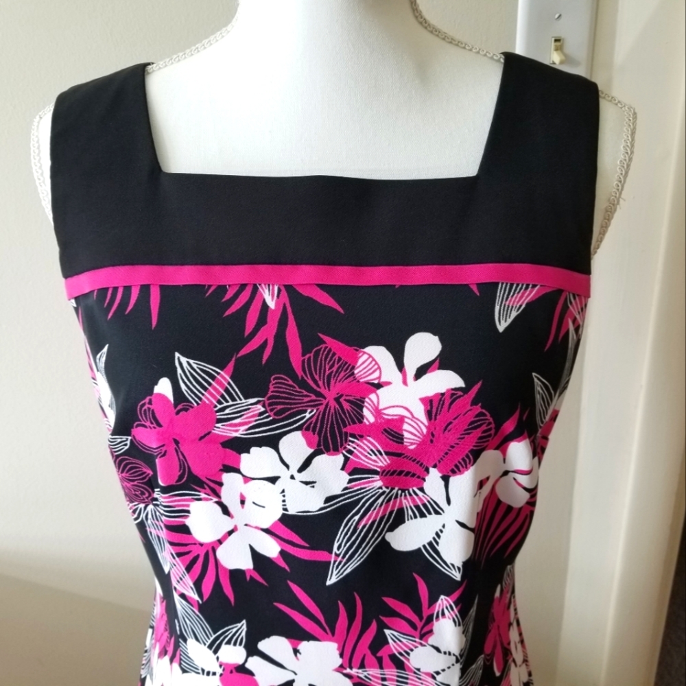 Dress Barn women's sundress size 6 Black and pink floral